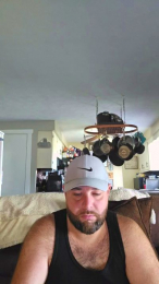 cuttdog2 webcam model stream image