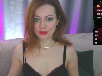 ZoeBelle webcam model stream image