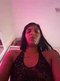 Indiazinhax webcam model stream image