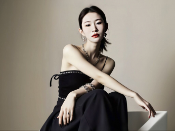 LucyJohn webcam model stream image