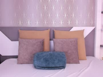 tisha_cole webcam chaturbate model stream image