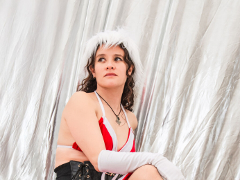 LiaGlitzz webcam model stream image