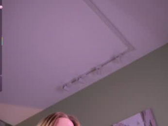 katymolly webcam model stream image