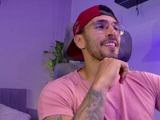 Thony Muscle webcam model stream image