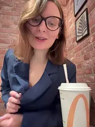 The_Snowwhitee webcam model stream image