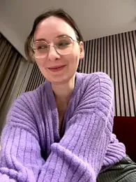 The_Snowwhitee webcam model stream image