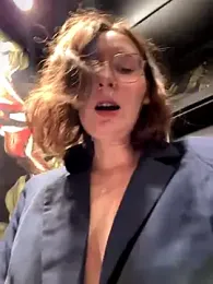 The_Snowwhitee webcam model stream image