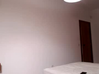 sexyandmarried webcam model stream image