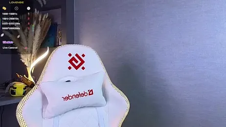 Hisoka_akerley webcam model stream image