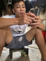 X-manh webcam model stream image