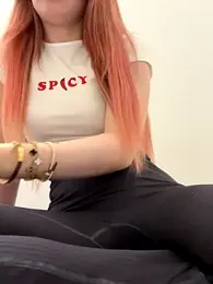 Holly-Glamour webcam model stream image