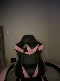 Manu_2002_ webcam model stream image