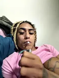 Nella_Dolls webcam model stream image