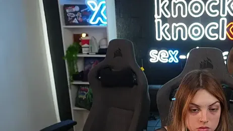 Elnonoykeila77 webcam stripchat model stream image