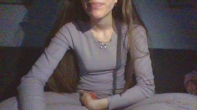 Nanahings webcam model stream image