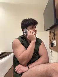 Vihaaanfucks webcam stripchat model stream image