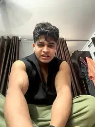 Vihaaanfucks webcam model stream image