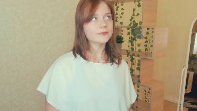 LoyceLupu webcam model stream image