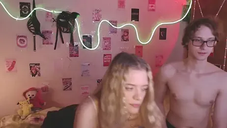 Your_Horny_Friends webcam model stream image