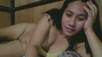 Theabelle webcam model stream image