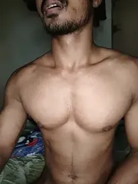 kevin_yours webcam stripchat model stream image