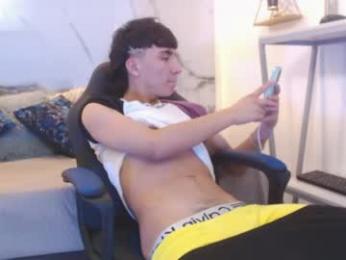xandergrey8 webcam model stream image