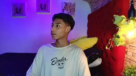 CoffeNaughty_nom webcam model stream image