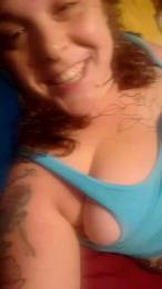 CheshieVibes webcam model stream image