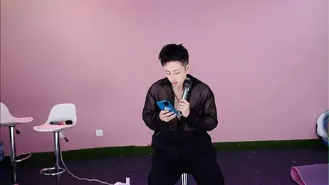 w-lucky webcam stripchat model stream image