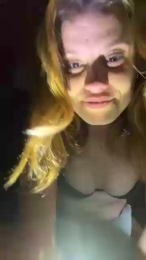 emeryinez webcam model stream image