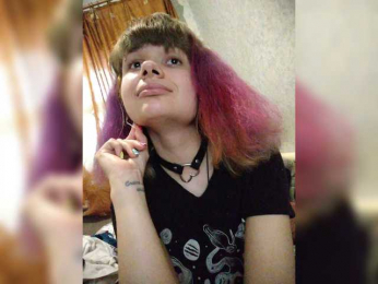 GrettaCandy webcam model stream image