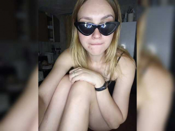 KissPis webcam model stream image