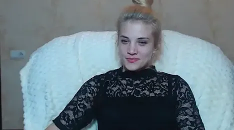 nika_gold1 webcam model stream image