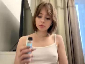 lil_glow webcam chaturbate model stream image