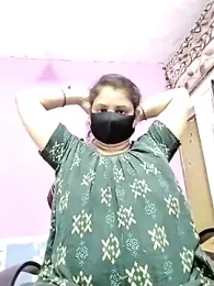 O1Votka webcam model stream image