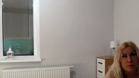 increible_della webcam model stream image