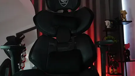 Max_cortes1 webcam stripchat model stream image