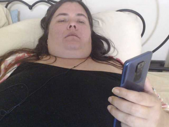 KittyDrive111 webcam model stream image