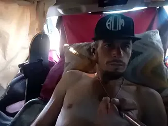 LetMeLiqU webcam model stream image