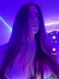 MaggyMayI webcam model stream image