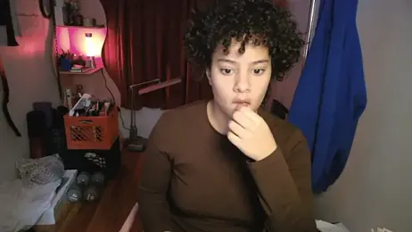 PrettyLittleProblem webcam model stream image