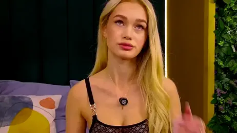 KristinaDane webcam model stream image