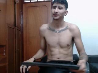 Max Becford webcam model stream image