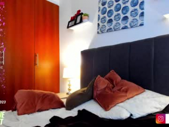 lia_tinez webcam chaturbate model stream image