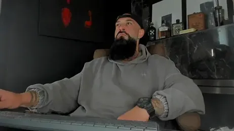 axxelrich_ webcam model stream image