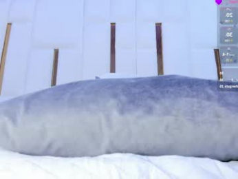 hillary_uckerman_ webcam model stream image