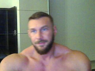 Kevin Muscle webcam model stream image