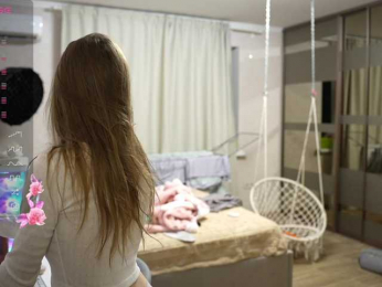 tinykisa webcam bongacams model stream image