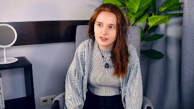 AletaGrabow webcam model stream image