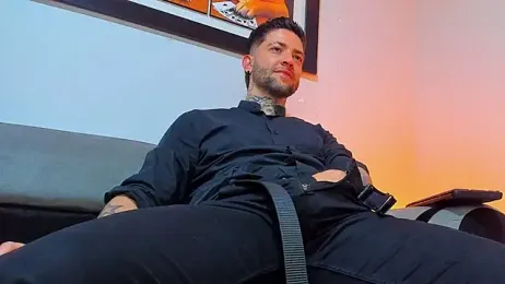 Supreme_Alpha webcam model stream image